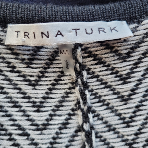 Trina Turk Tie Front Fringe Sweater, VGUC, Size M/L - Picture 7 of 8